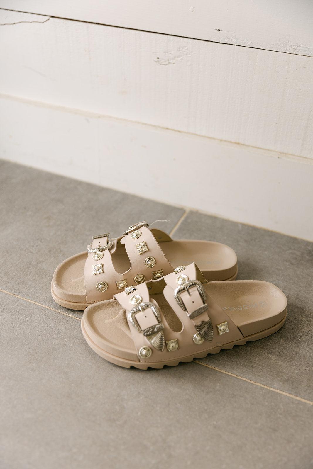 SALE The Willow Western Slides in Natural