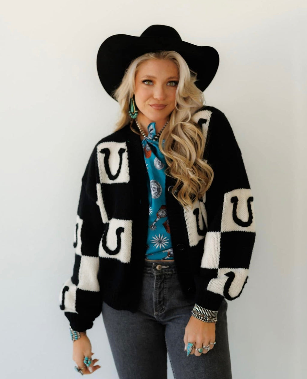 The Horseshoe Cardigan in Black LARGE