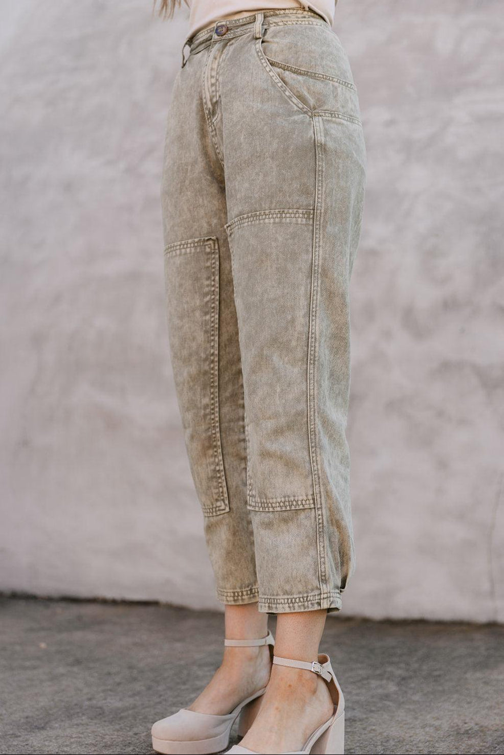 SALE The Selina Barrel Pant in Olive