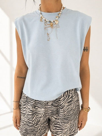 Saddle Stone Tank