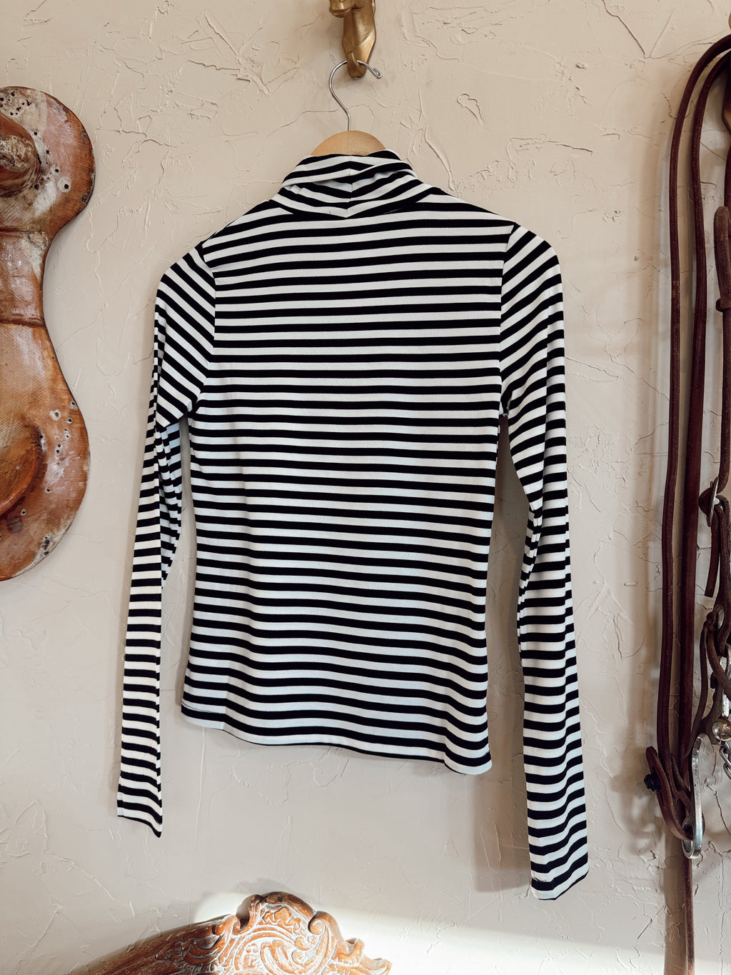 The Turner Top in Black & White