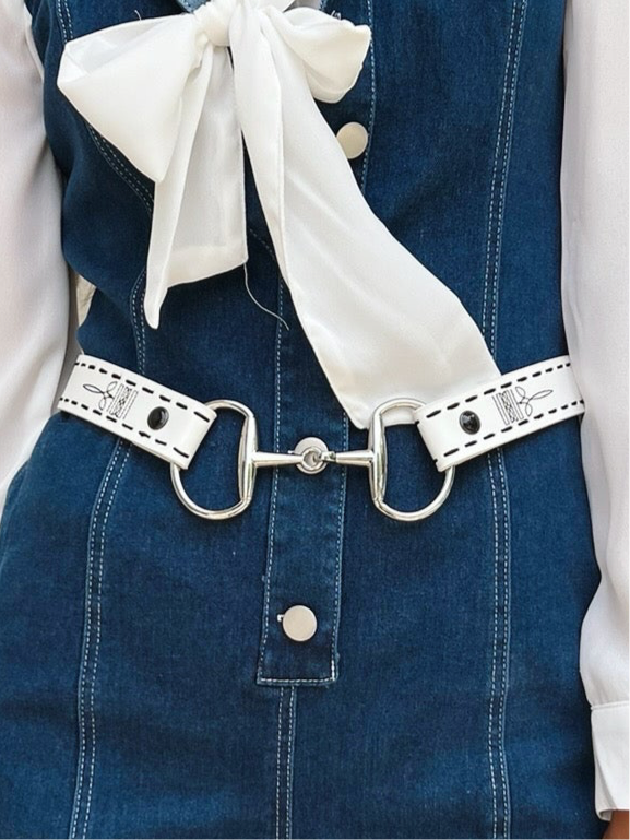 The Amalie Horsebit Belt