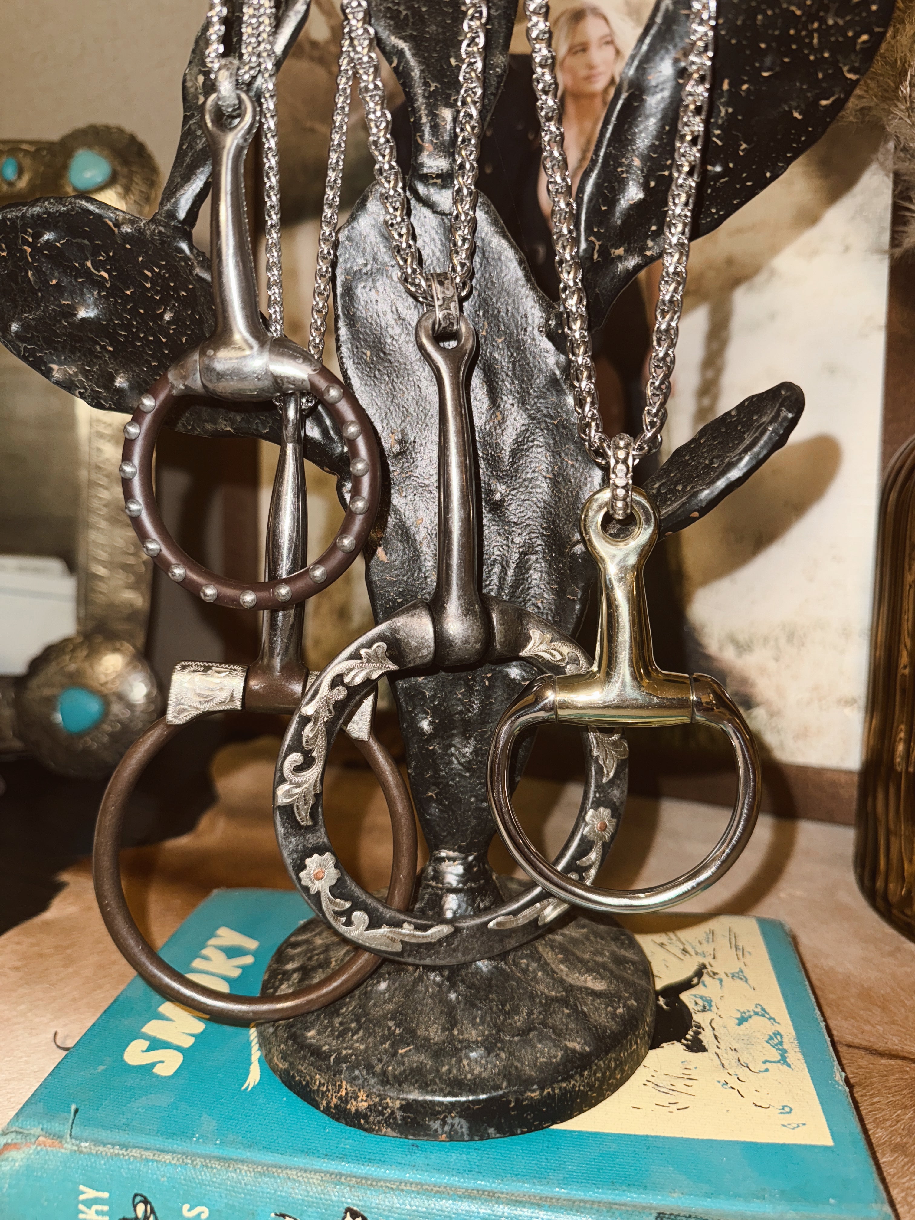 The Bit Necklace