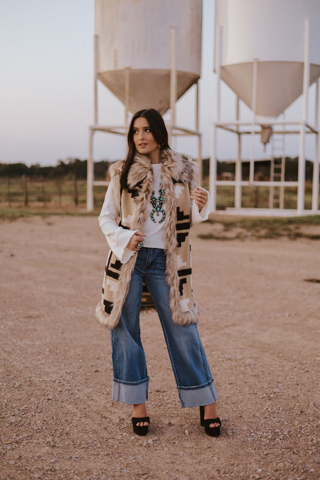 The Fiona Jeans in Dark Wash