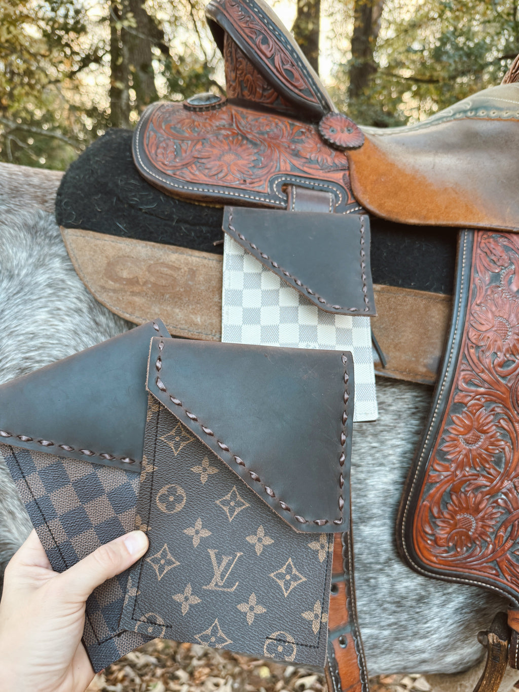 The Luxe Saddle Phone Holder