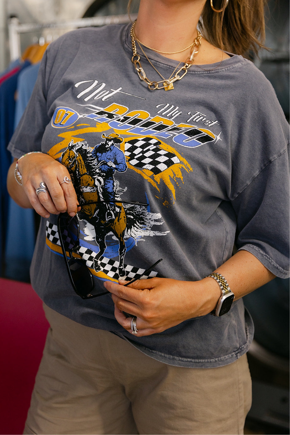 The Retro Rodeo Tee In Grey