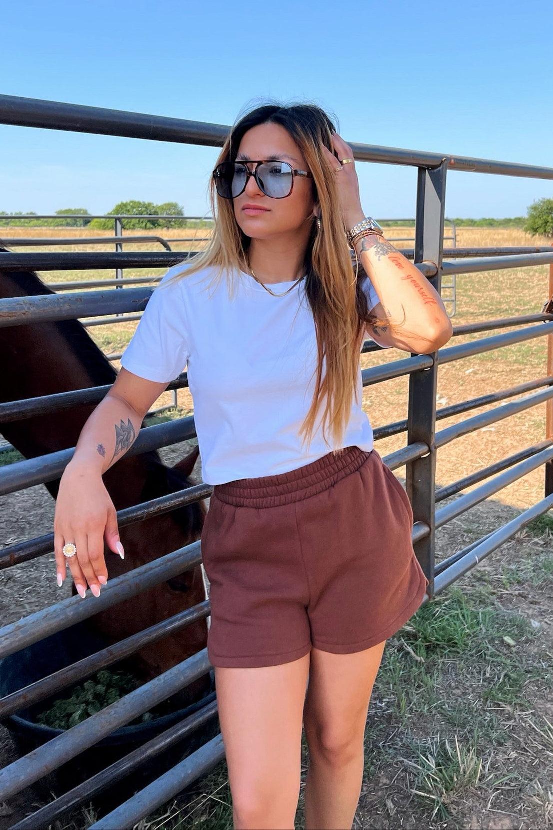 The Cowgirl Club Short in Brown