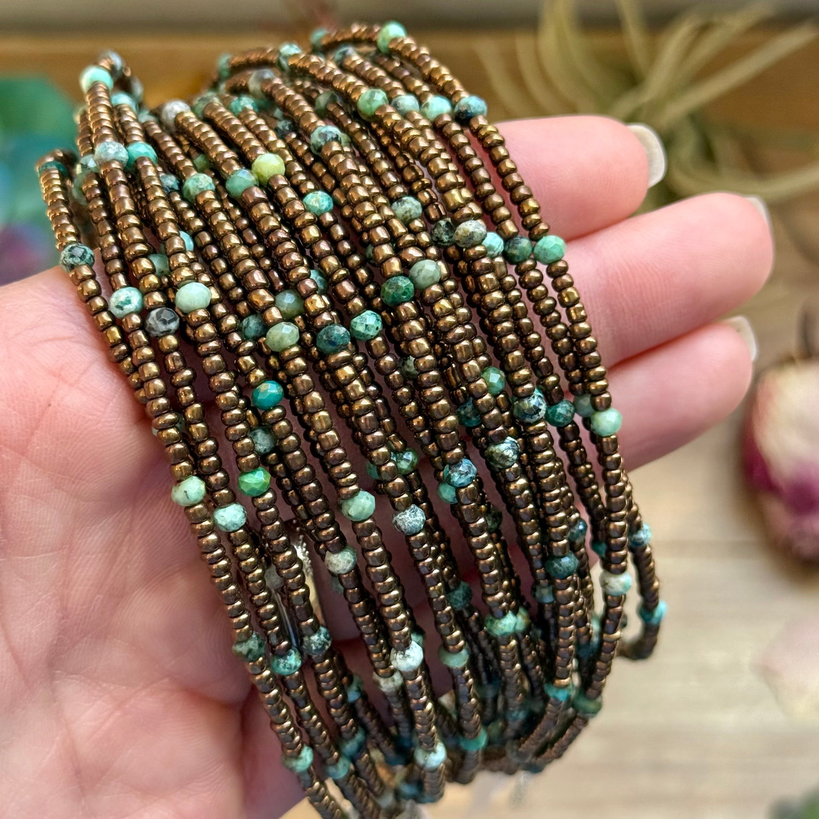 Turquoise & Copper Glass Bead Choker 14”