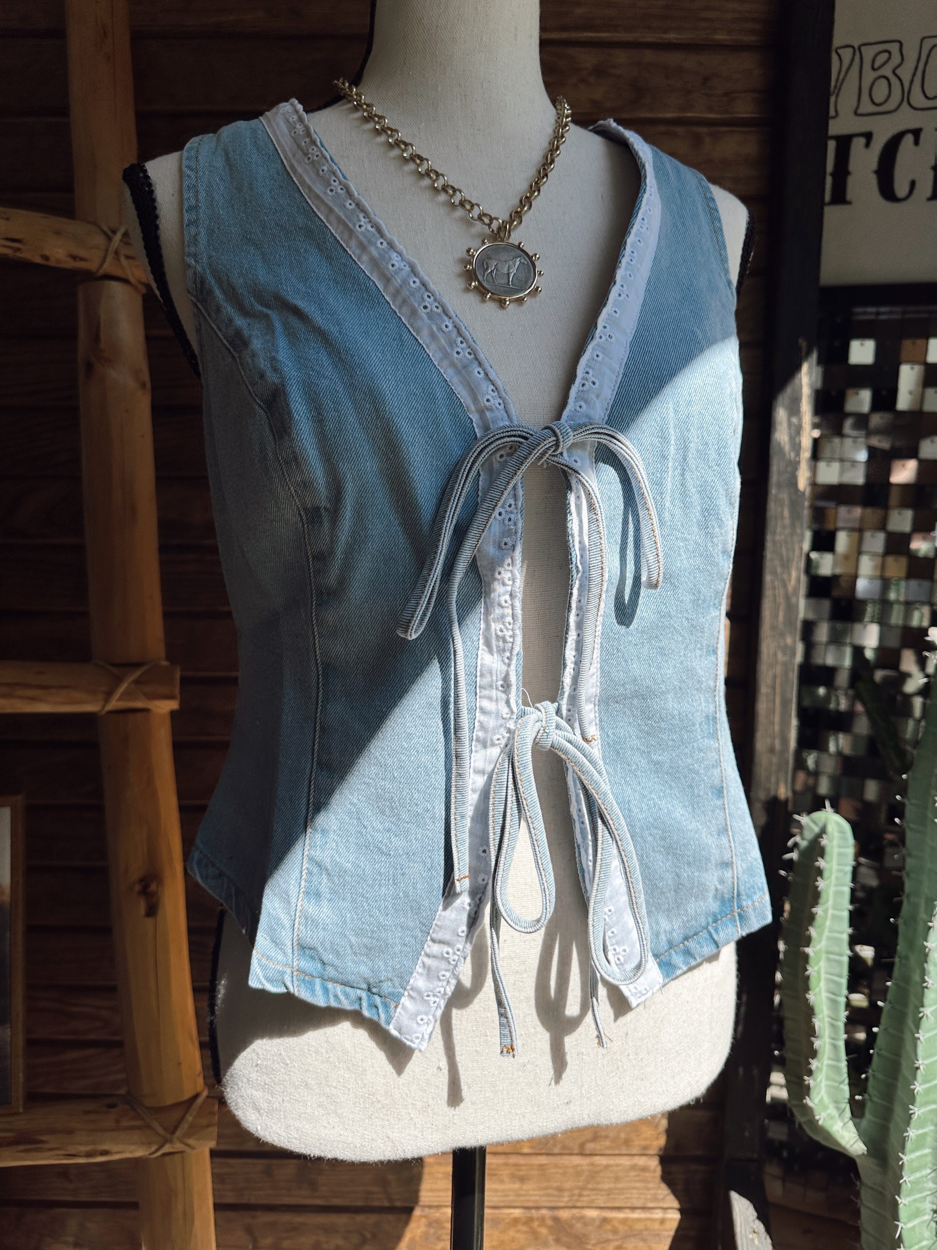 The Dolly Tie Top