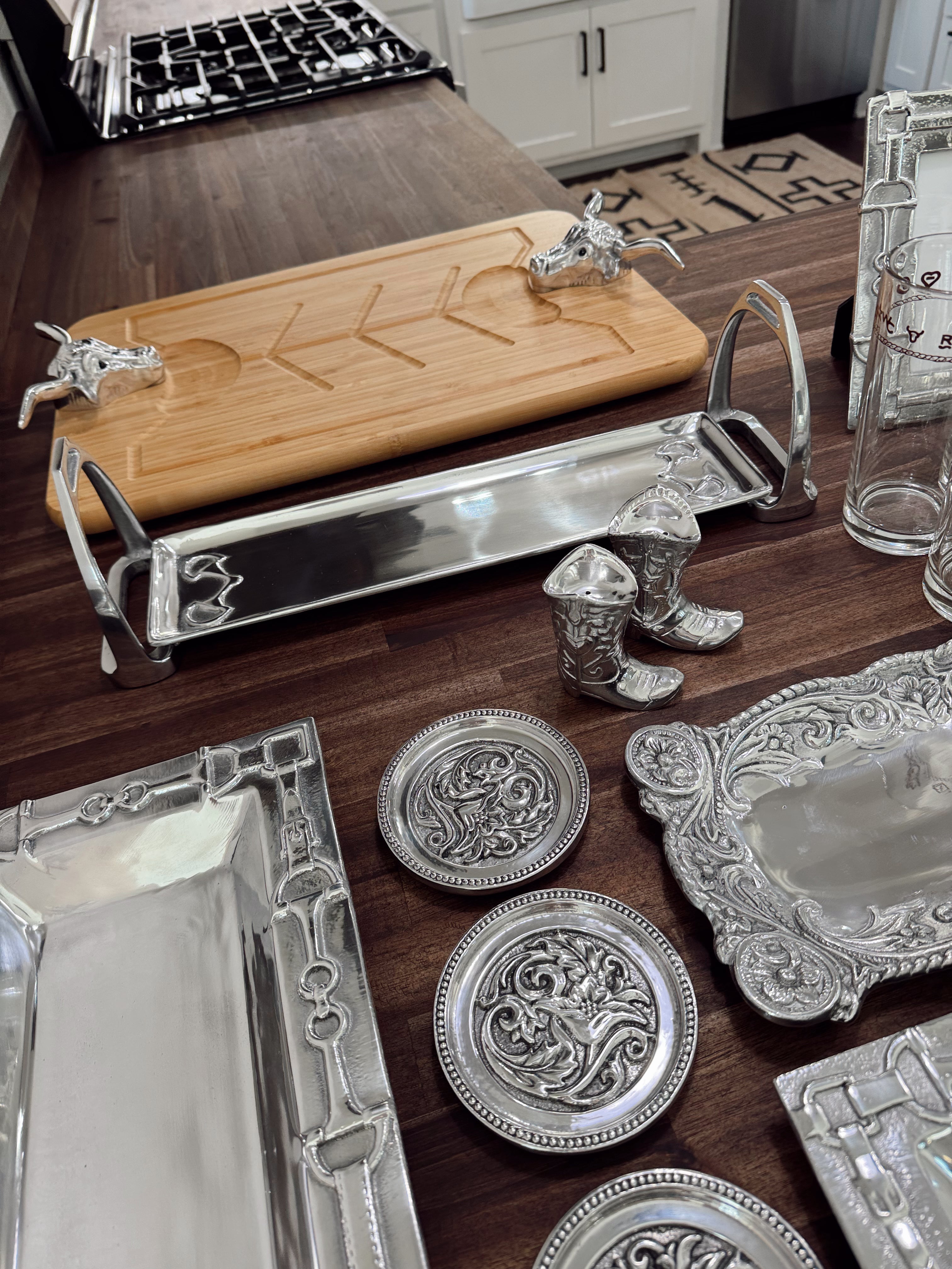 The Longhorn Carving Board