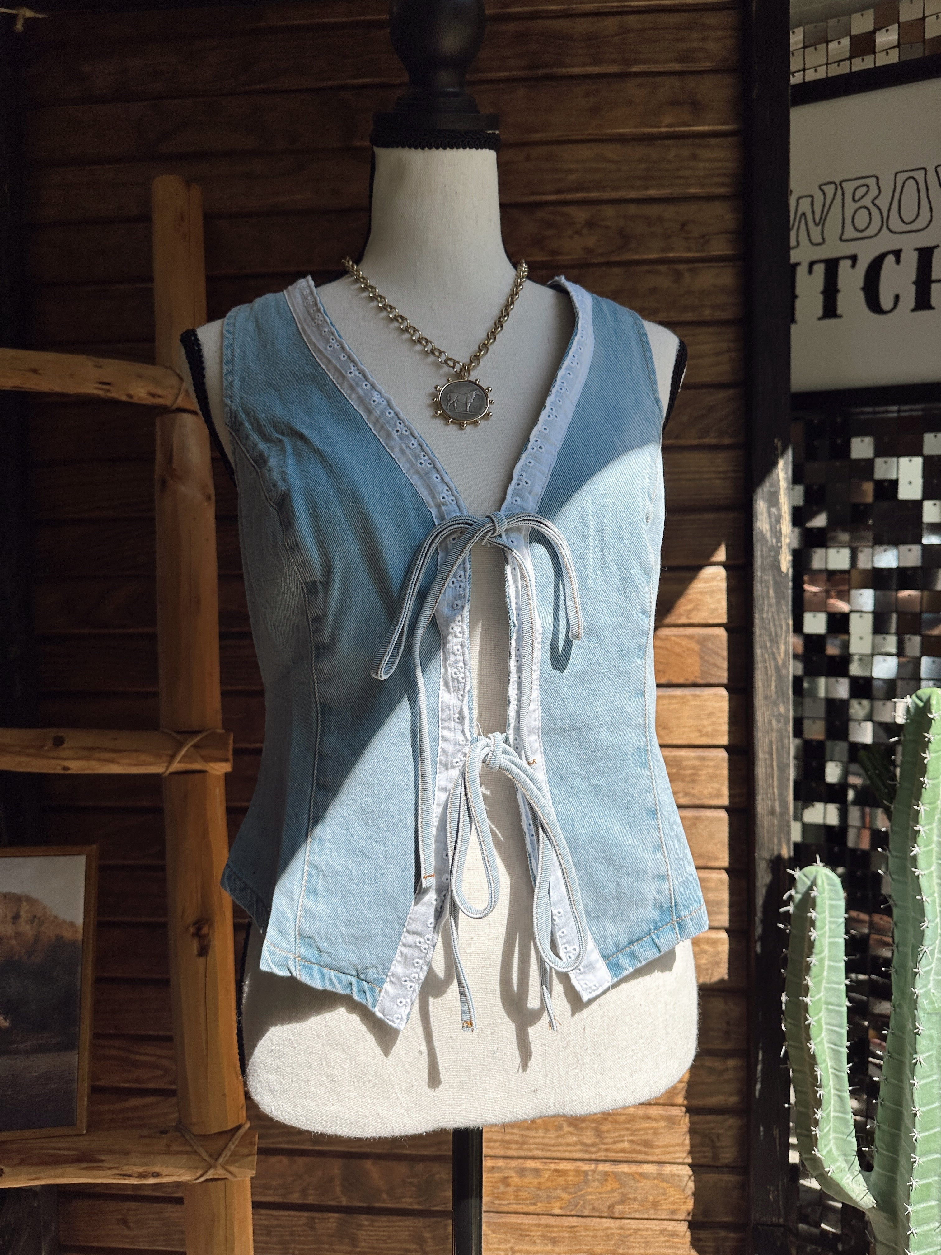 The Dolly Tie Top