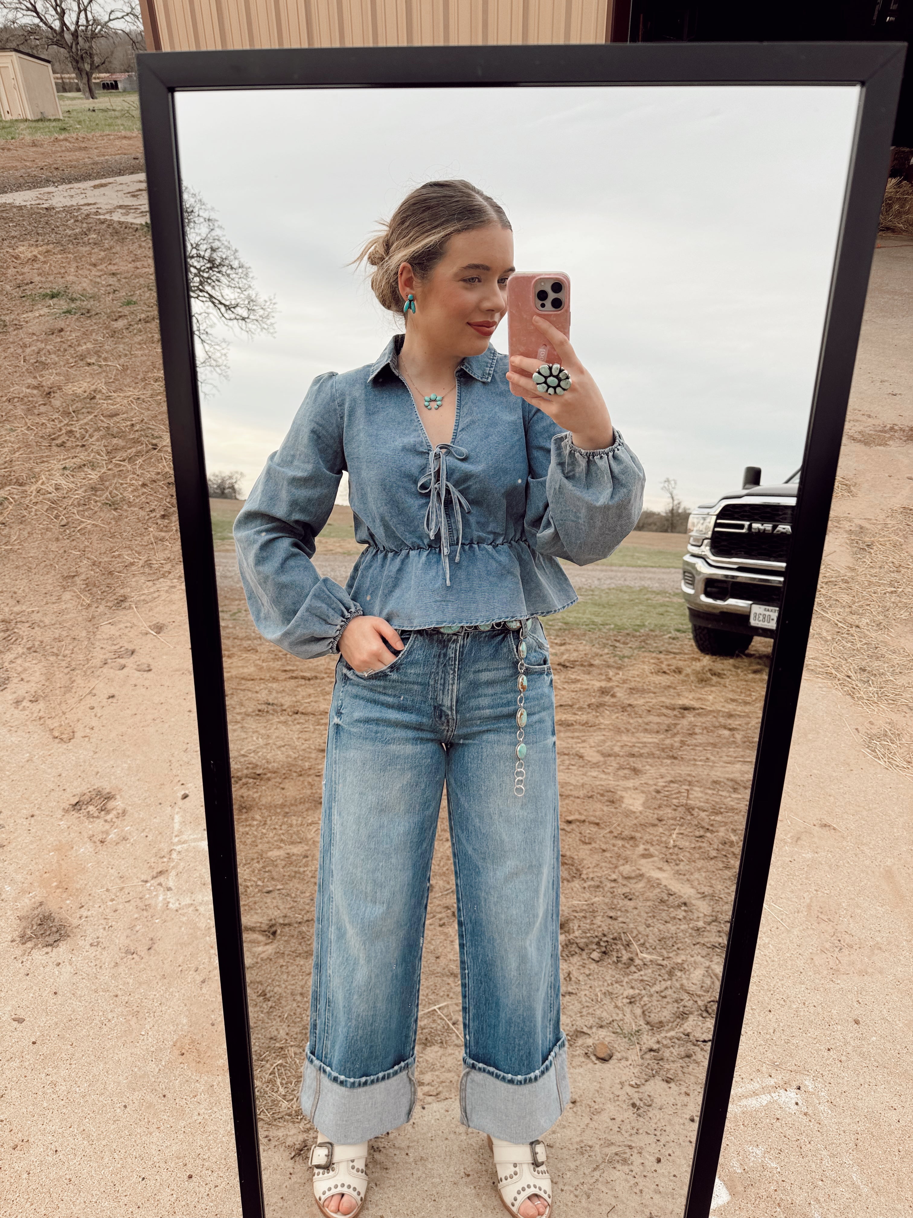 The Fiona Jeans in Dark Wash