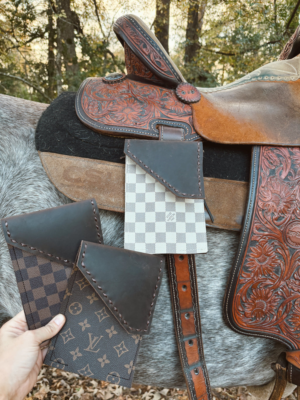 The Luxe Saddle Phone Holder