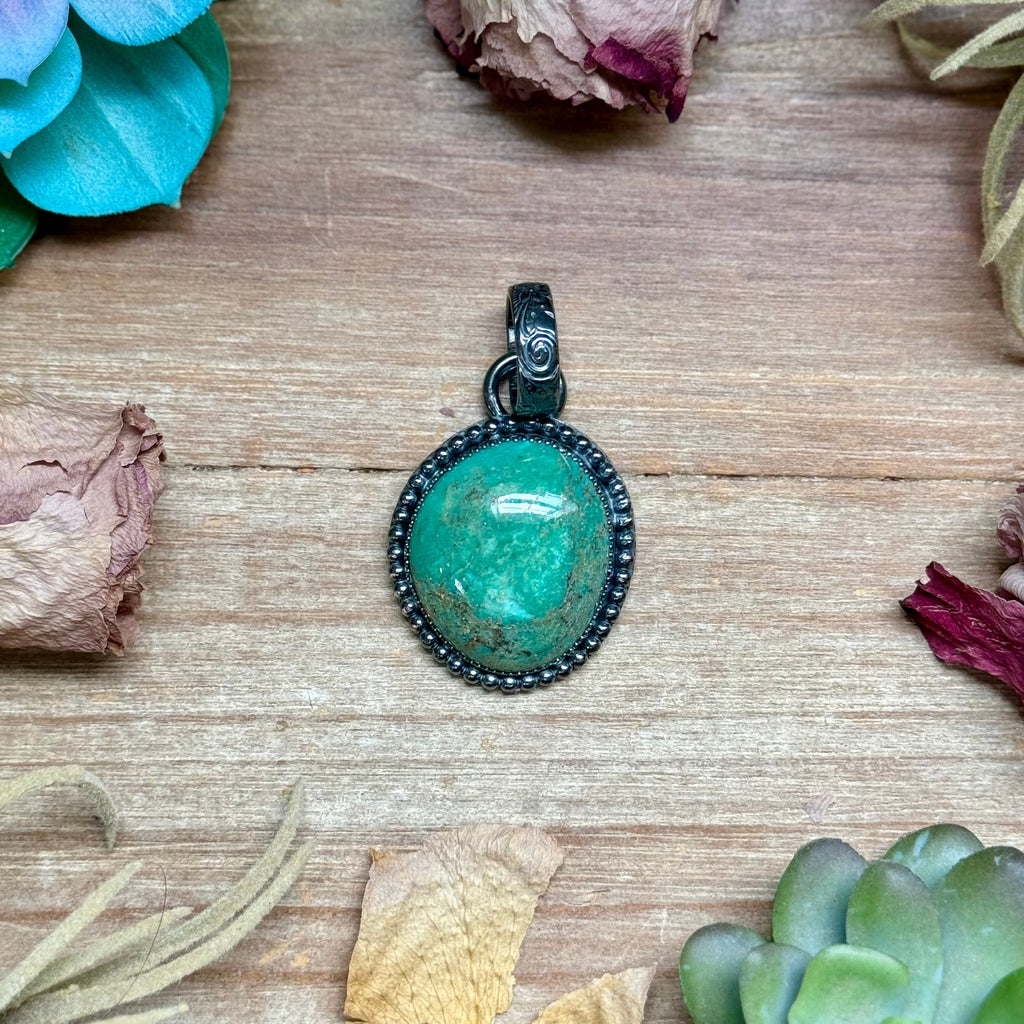 MJ Green Turquoise Sterling Silver Pendant – Free Form Round