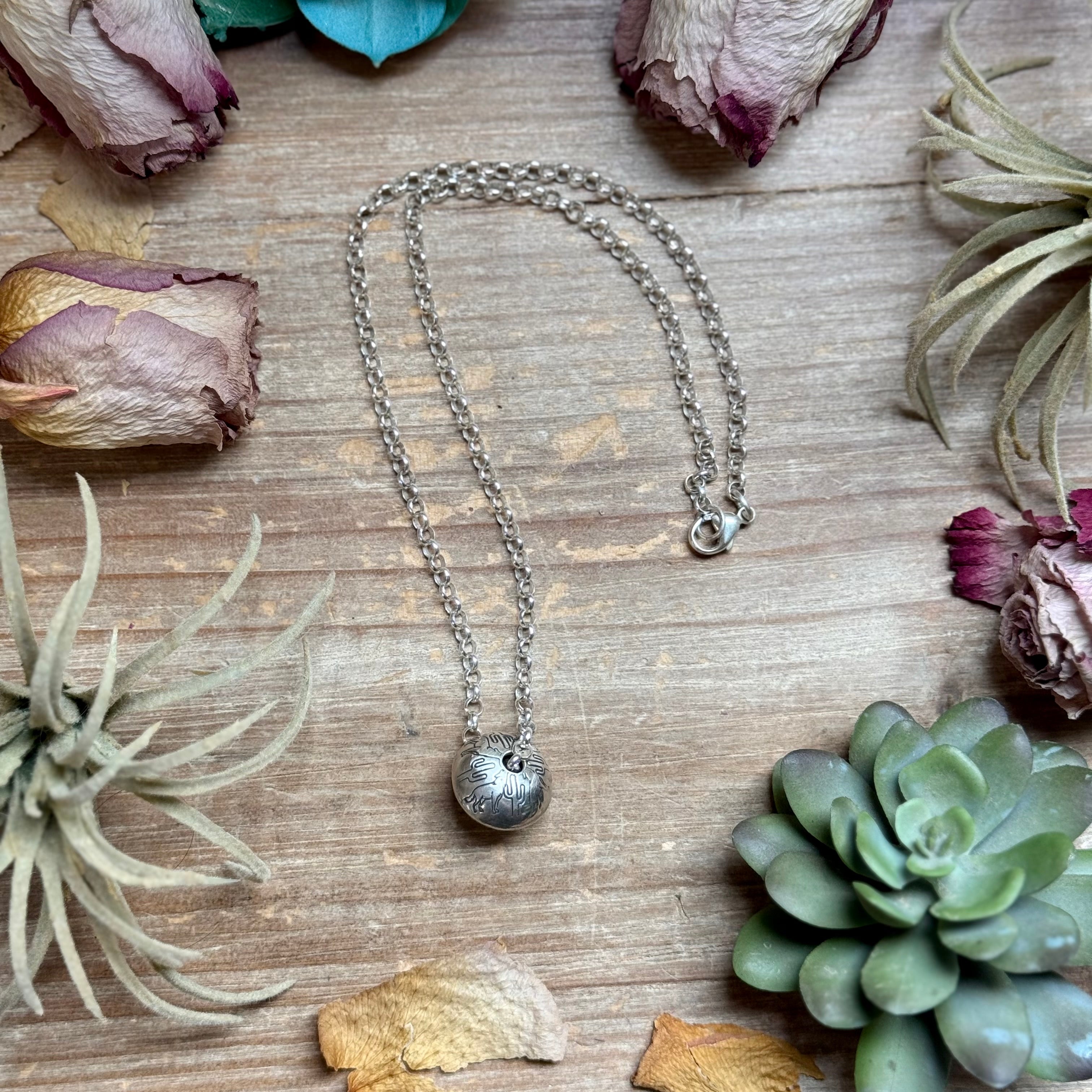 89 - Sterling Silver Desert Wolf Single Ponca Pearl Necklace by Jason Ogg