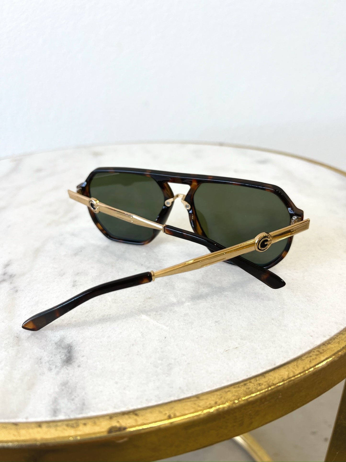 The Thin Frame Sunglasses