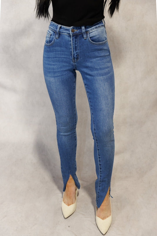 The Lyric Straight Jean