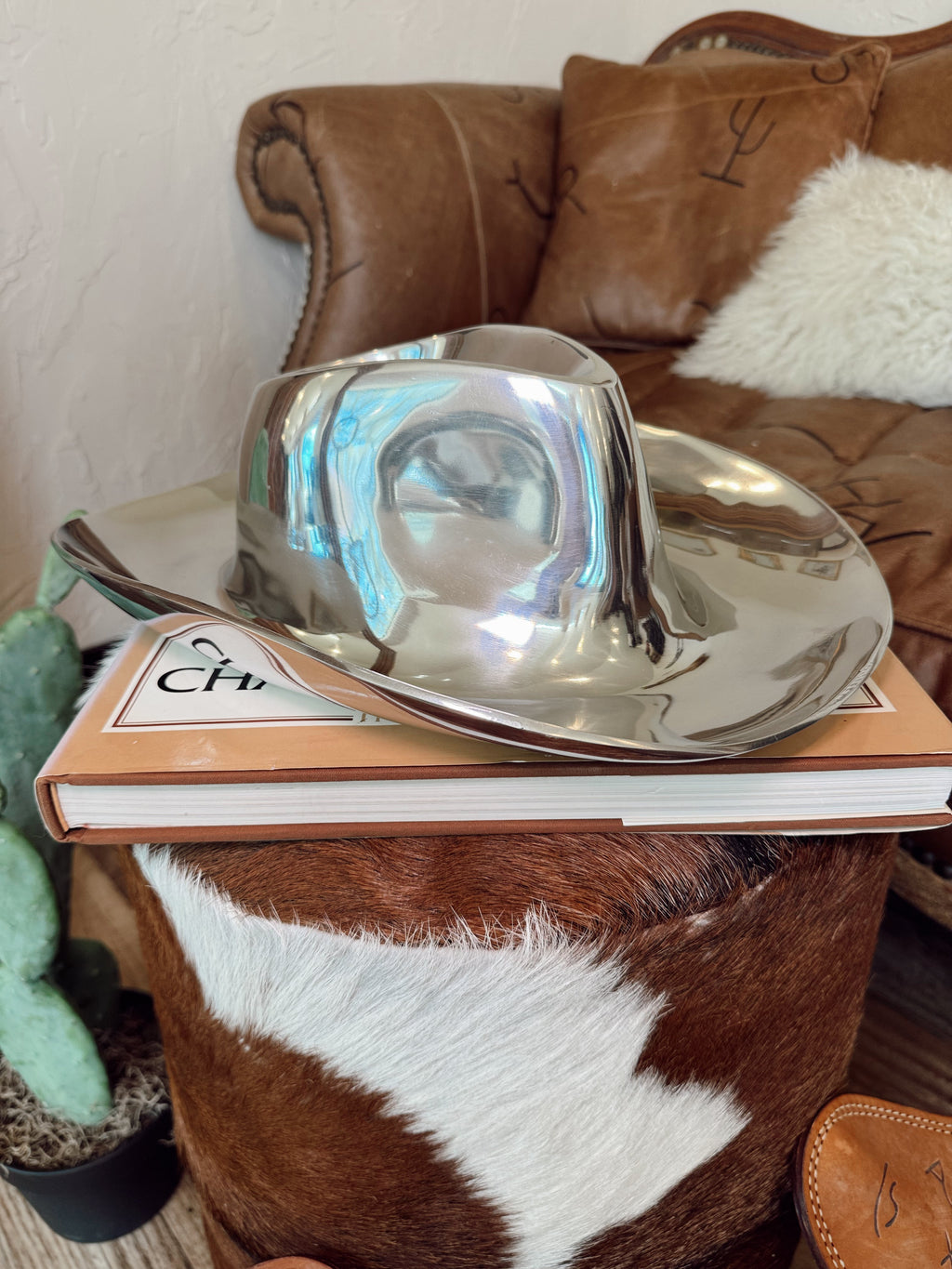 The Ten Gallon Hat Chip & Dip Platter