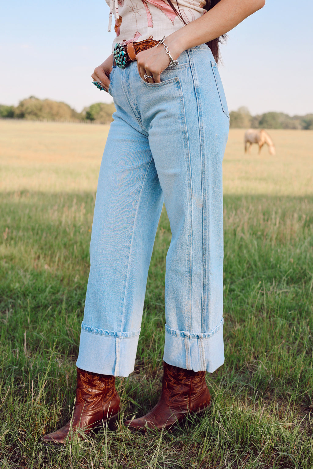 The Fiona Jeans in Light Wash