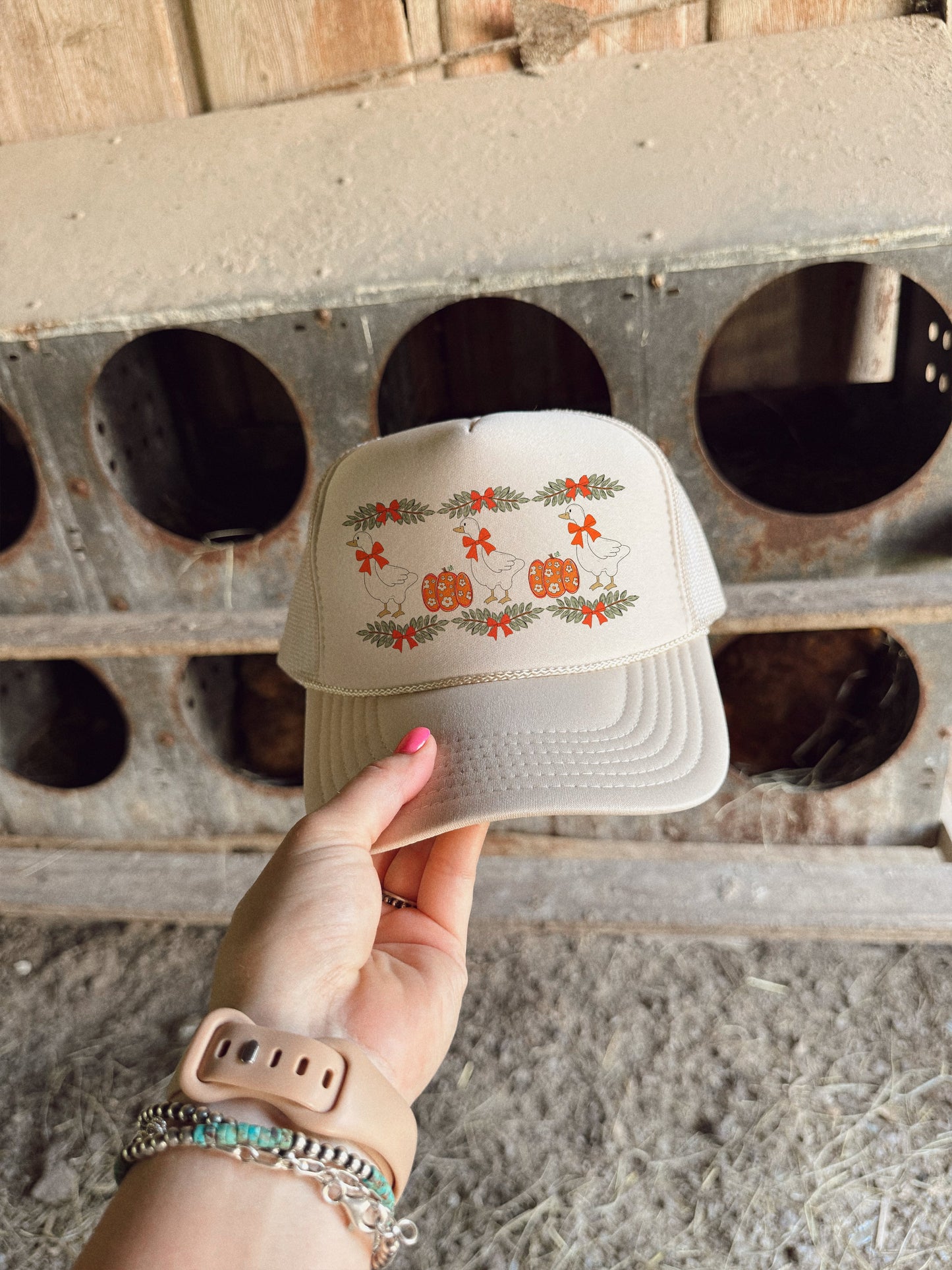 FALL PUMPKIN GOOSE HAT