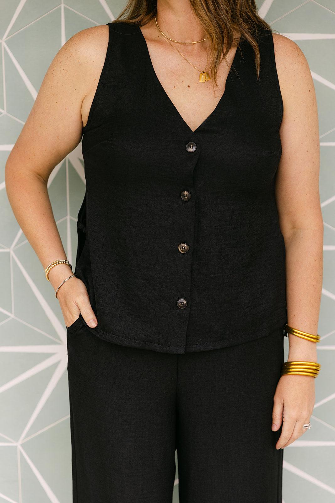 The Rio Linen Set in Black