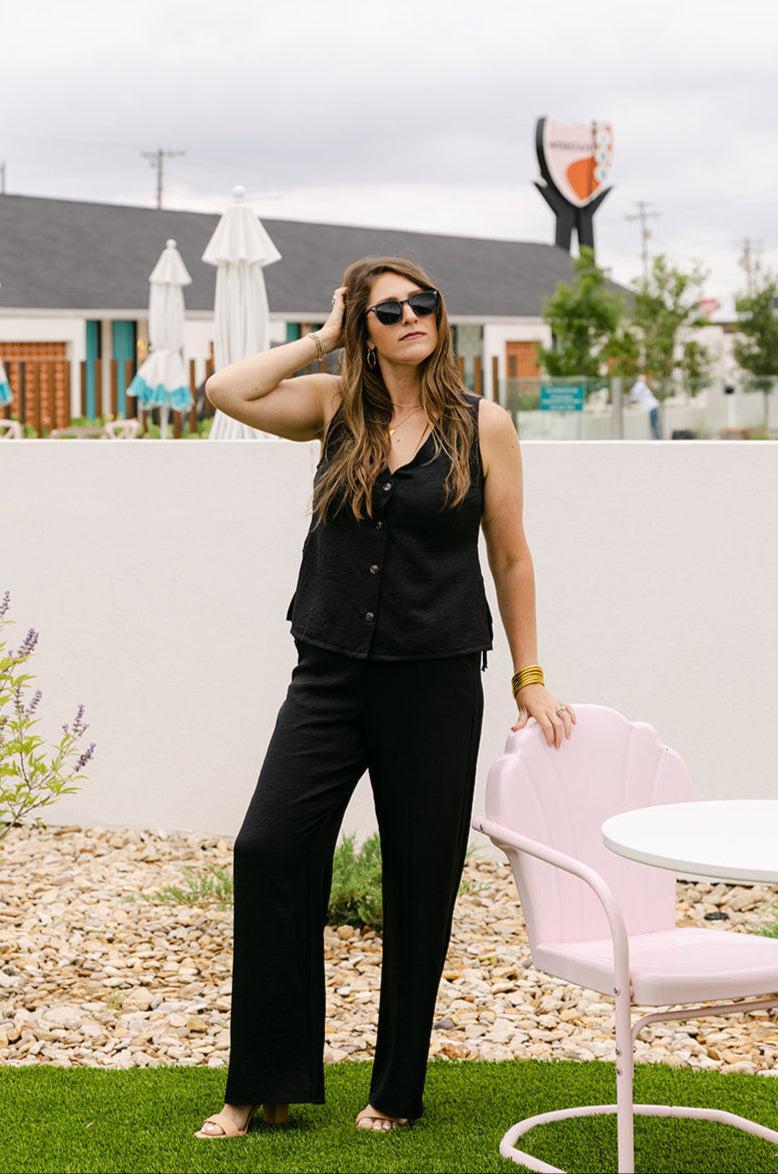 The Rio Linen Set in Black