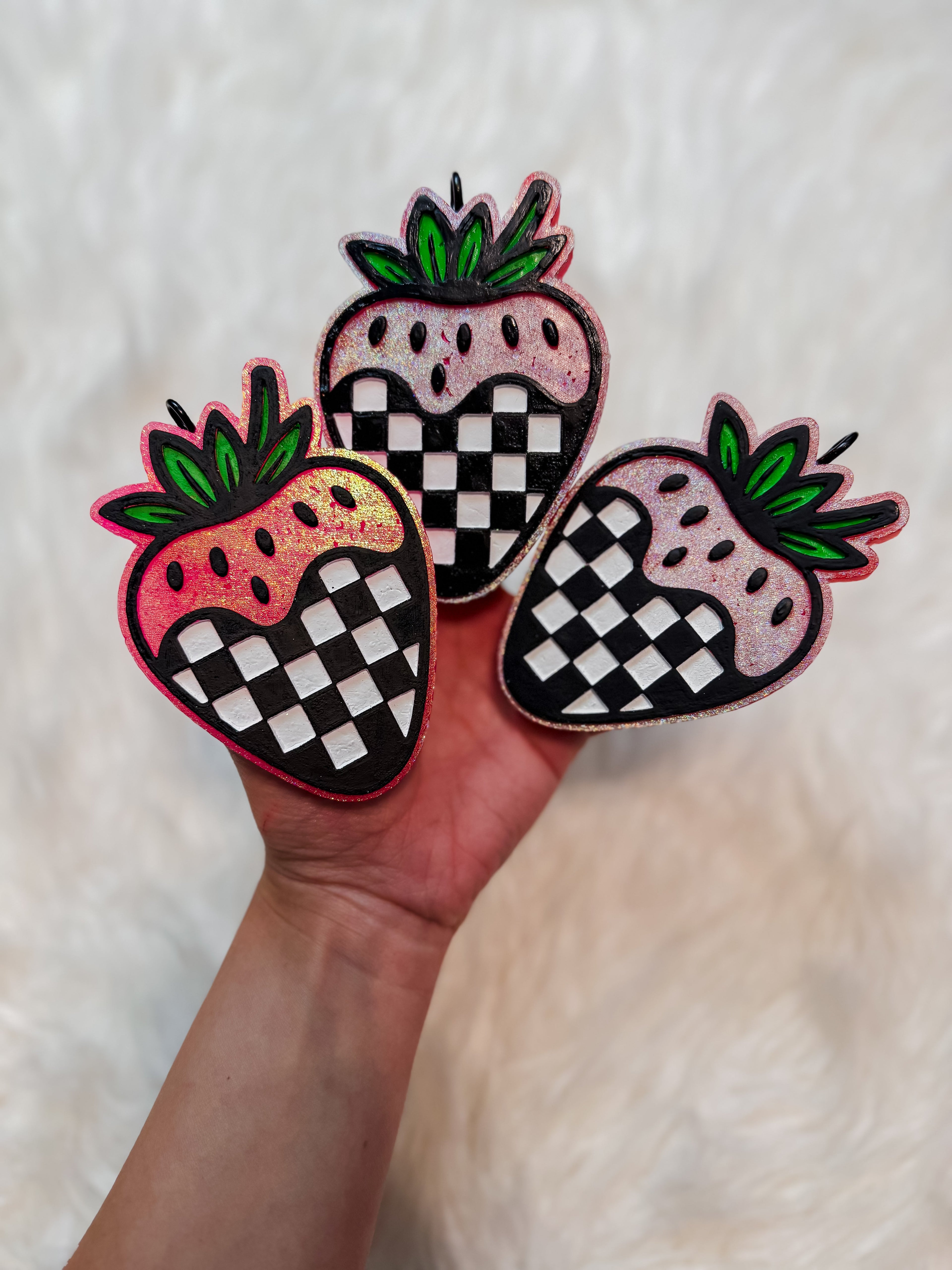 Checkered Strawberry Freshie