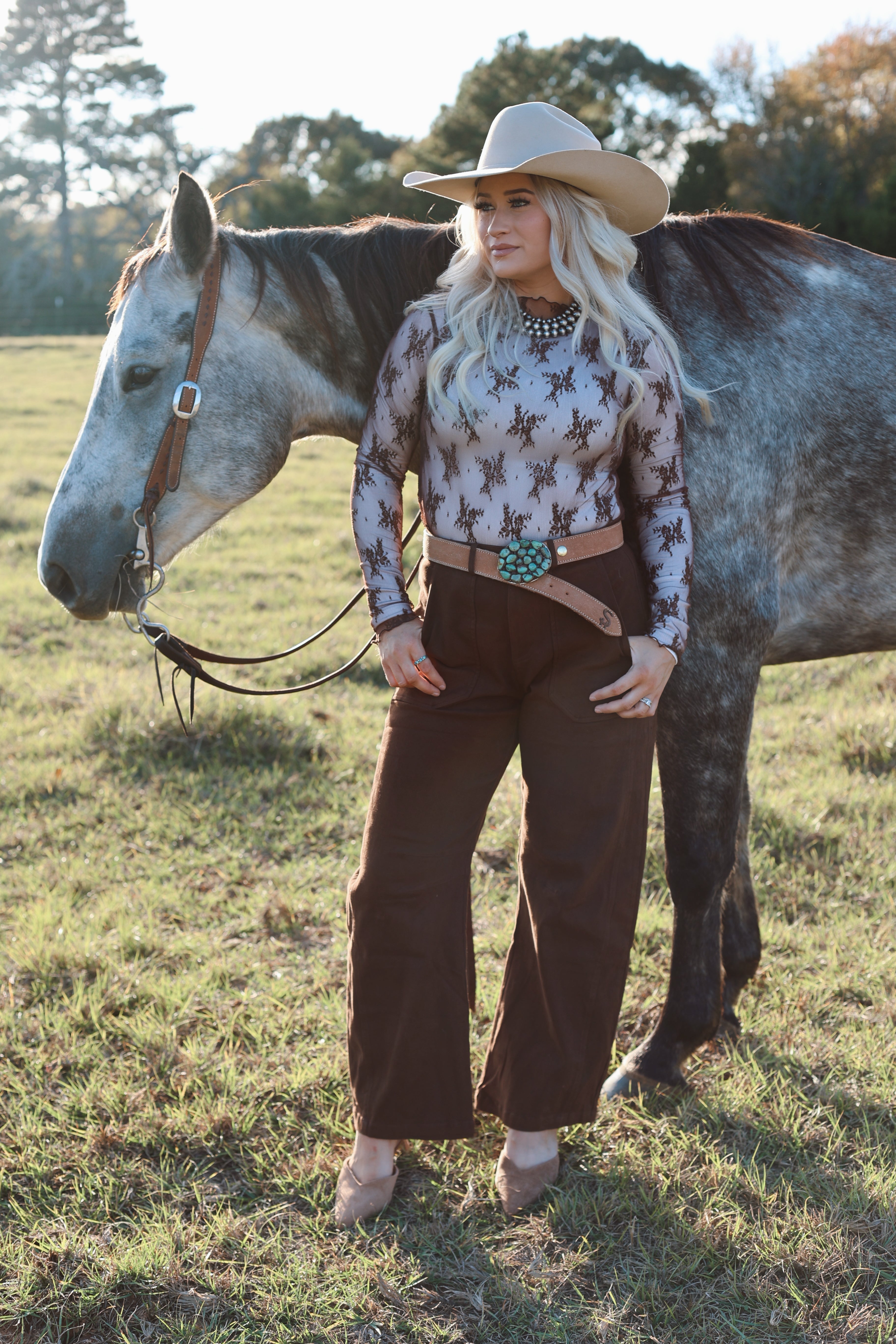 The Lace Top - Brown