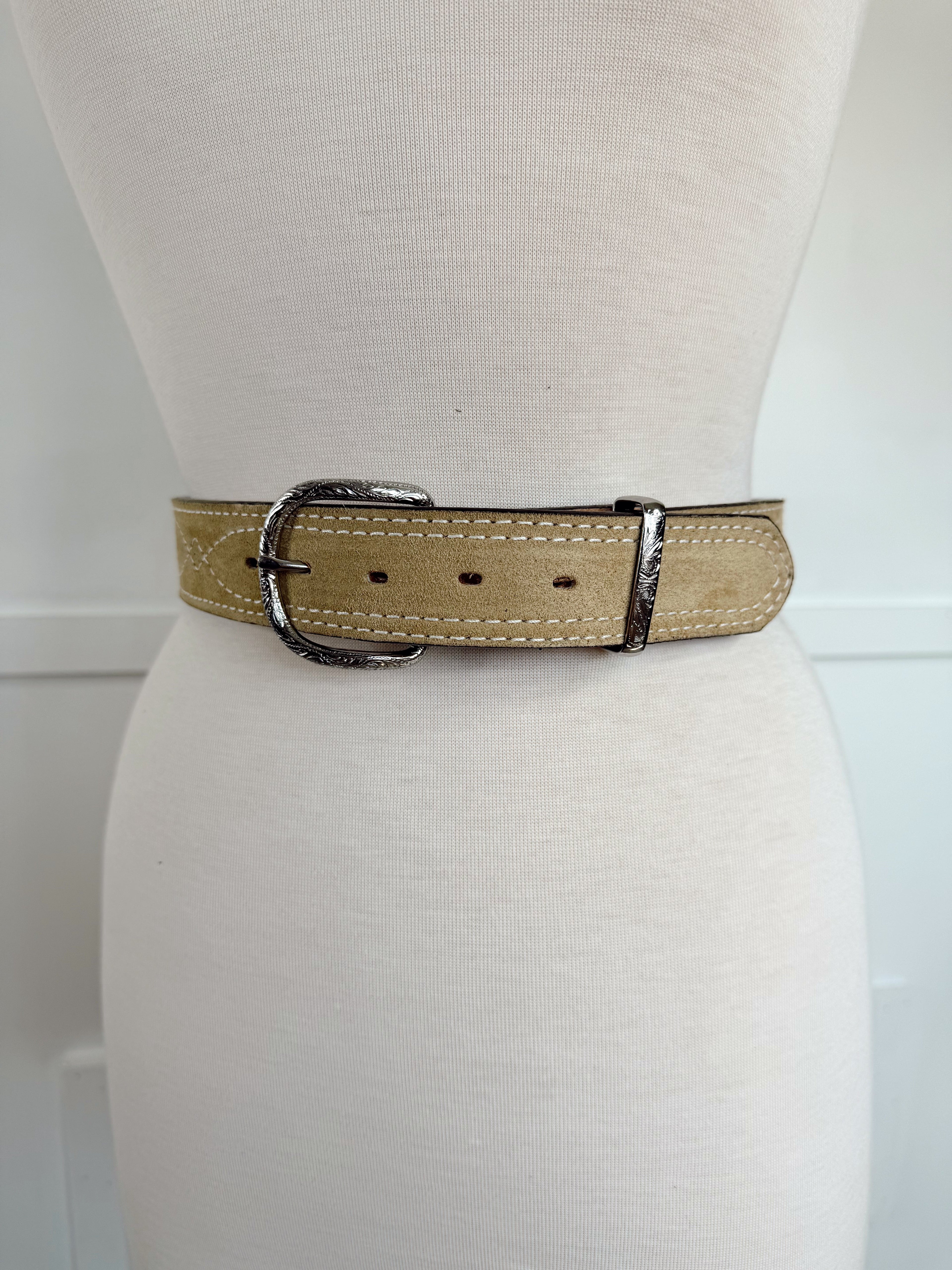 The Gunslinger Belt in Sand