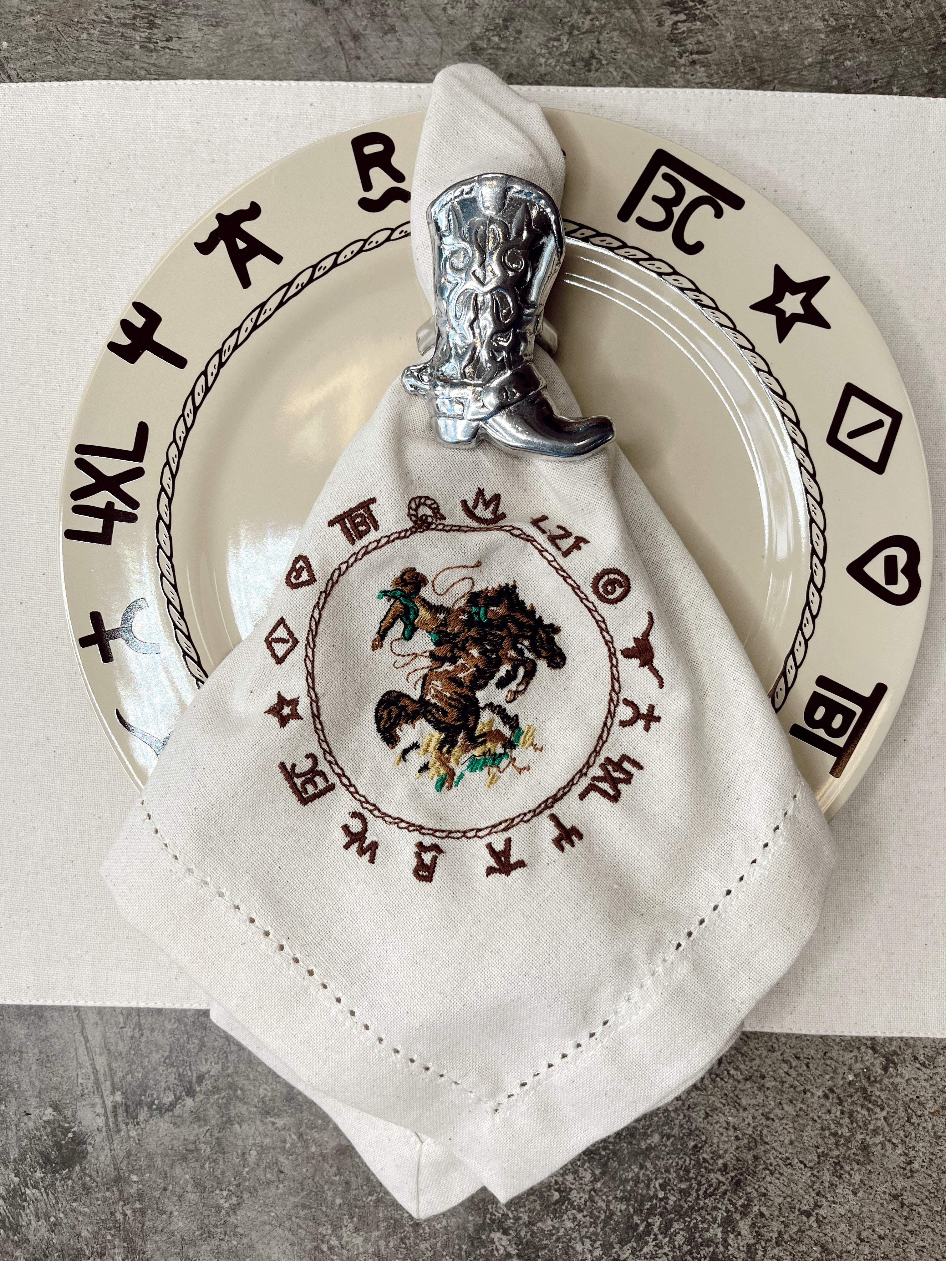 The Western Napkin Ring Set