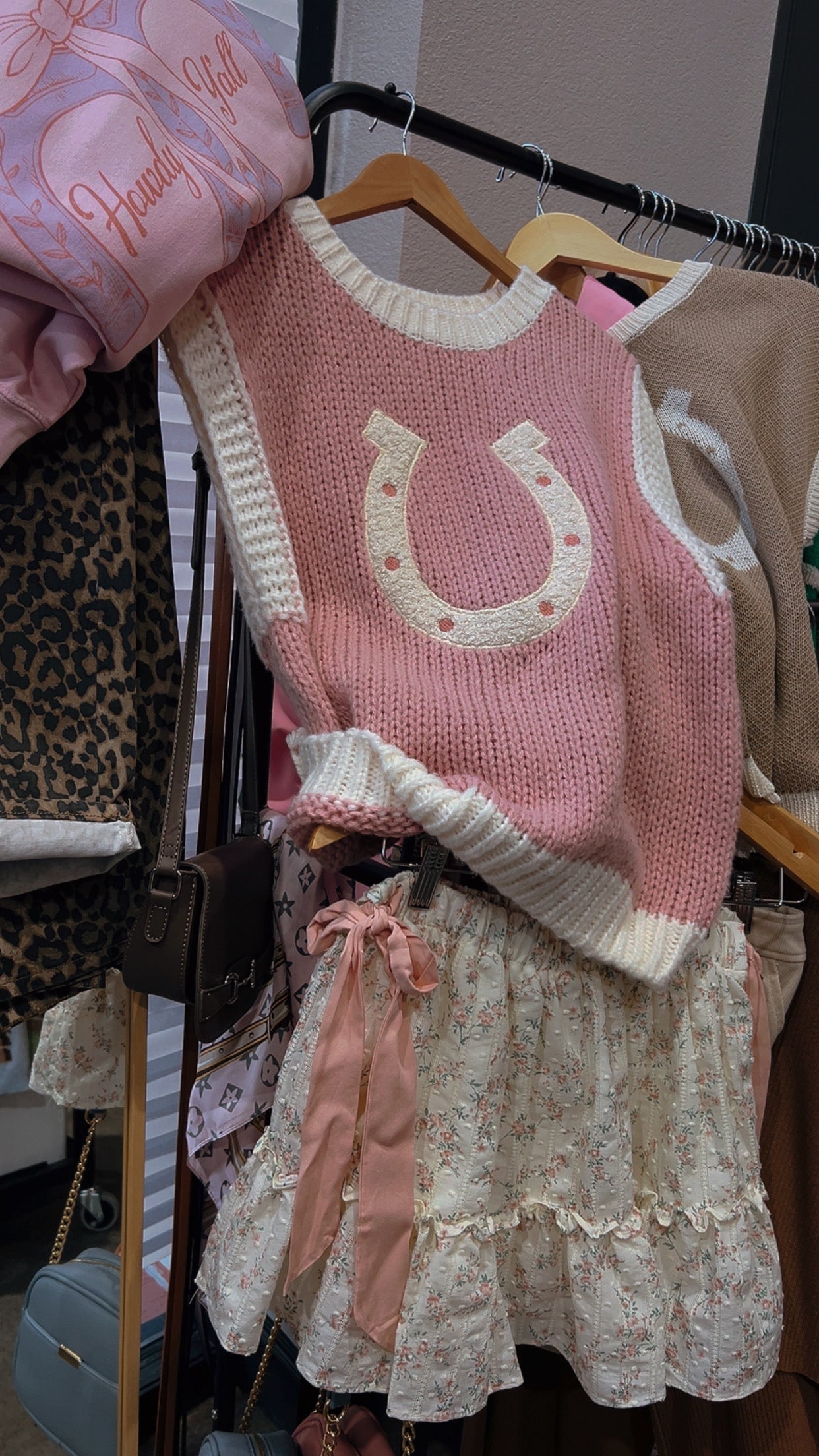 The Woven Horseshoe Sweater Vest in Pink