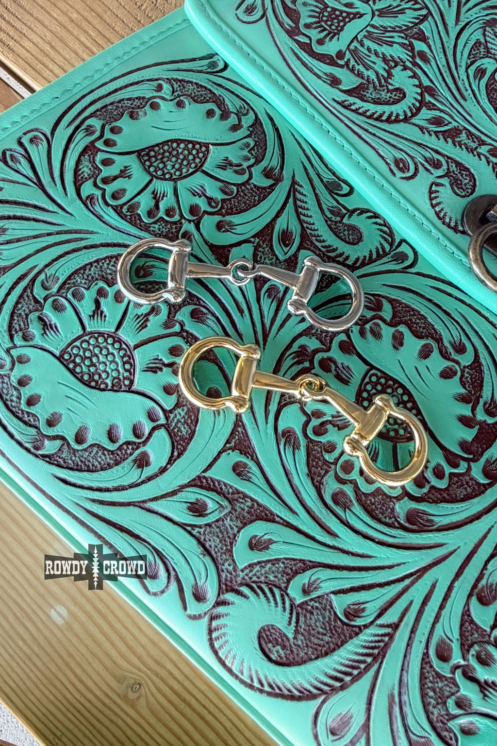 DS Snazzy Snaffle Scarf Slide