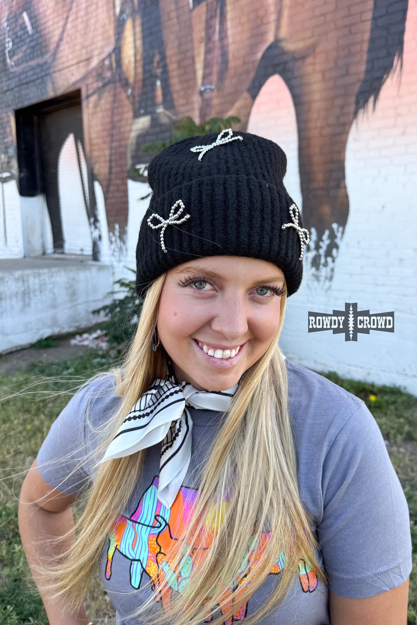 DS Bowtiful Beanie