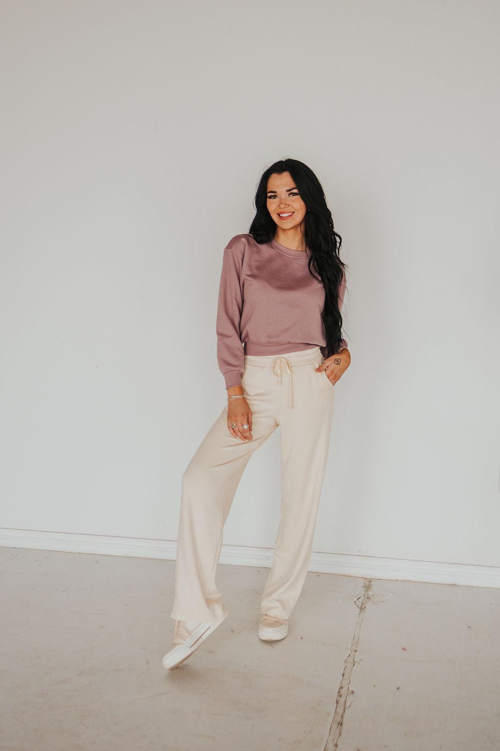 The Team Roper Sweatshirt in Mauve