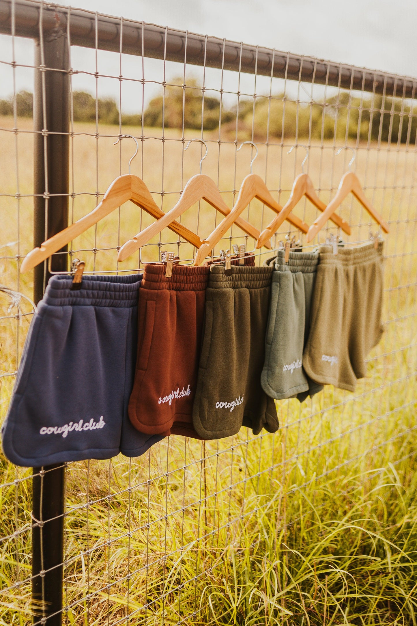 The Cowgirl Club Short in Brown