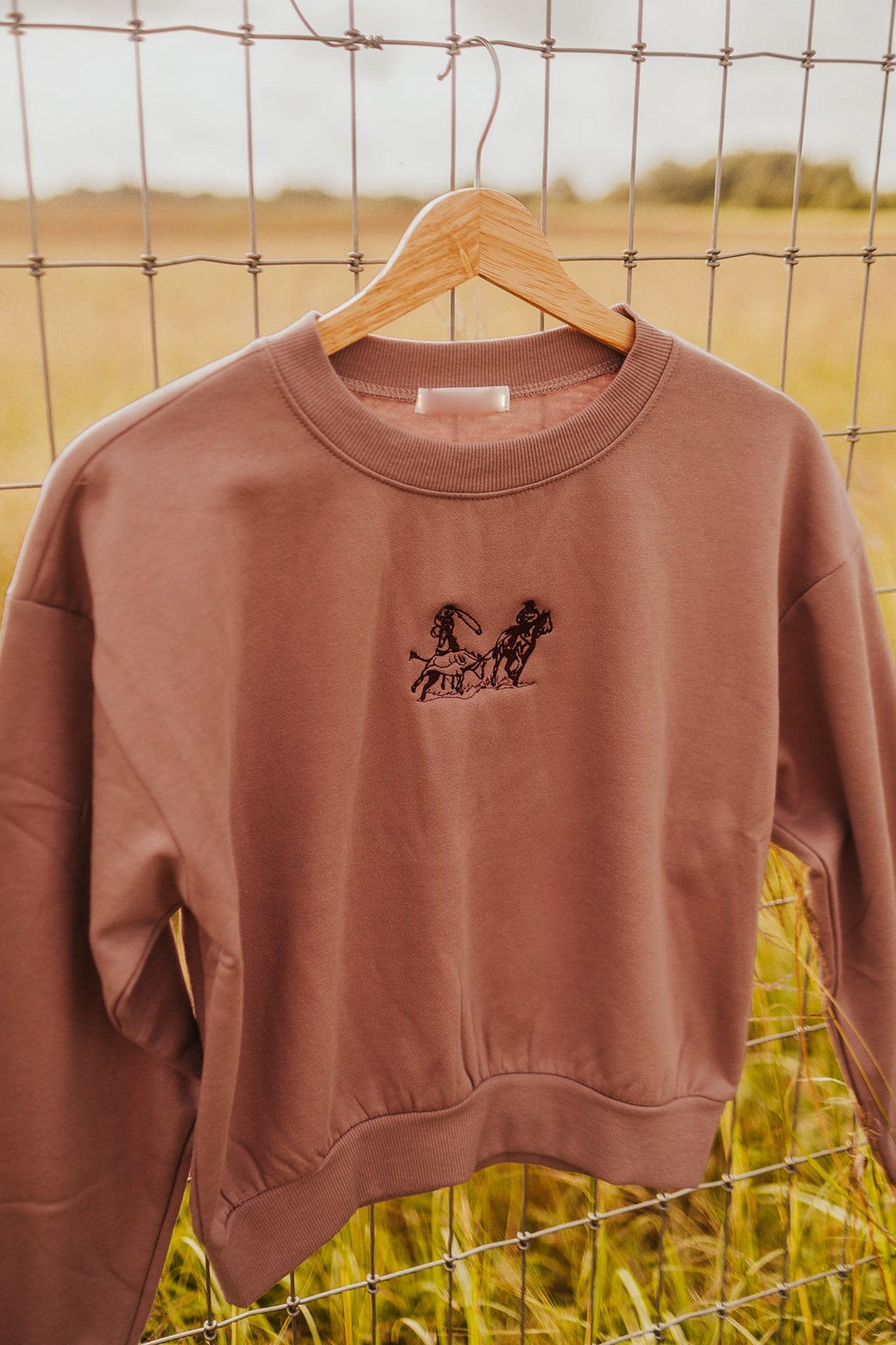 The Team Roper Sweatshirt in Mauve