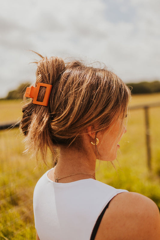 The Scottie Claw Clip in Burnt Orange