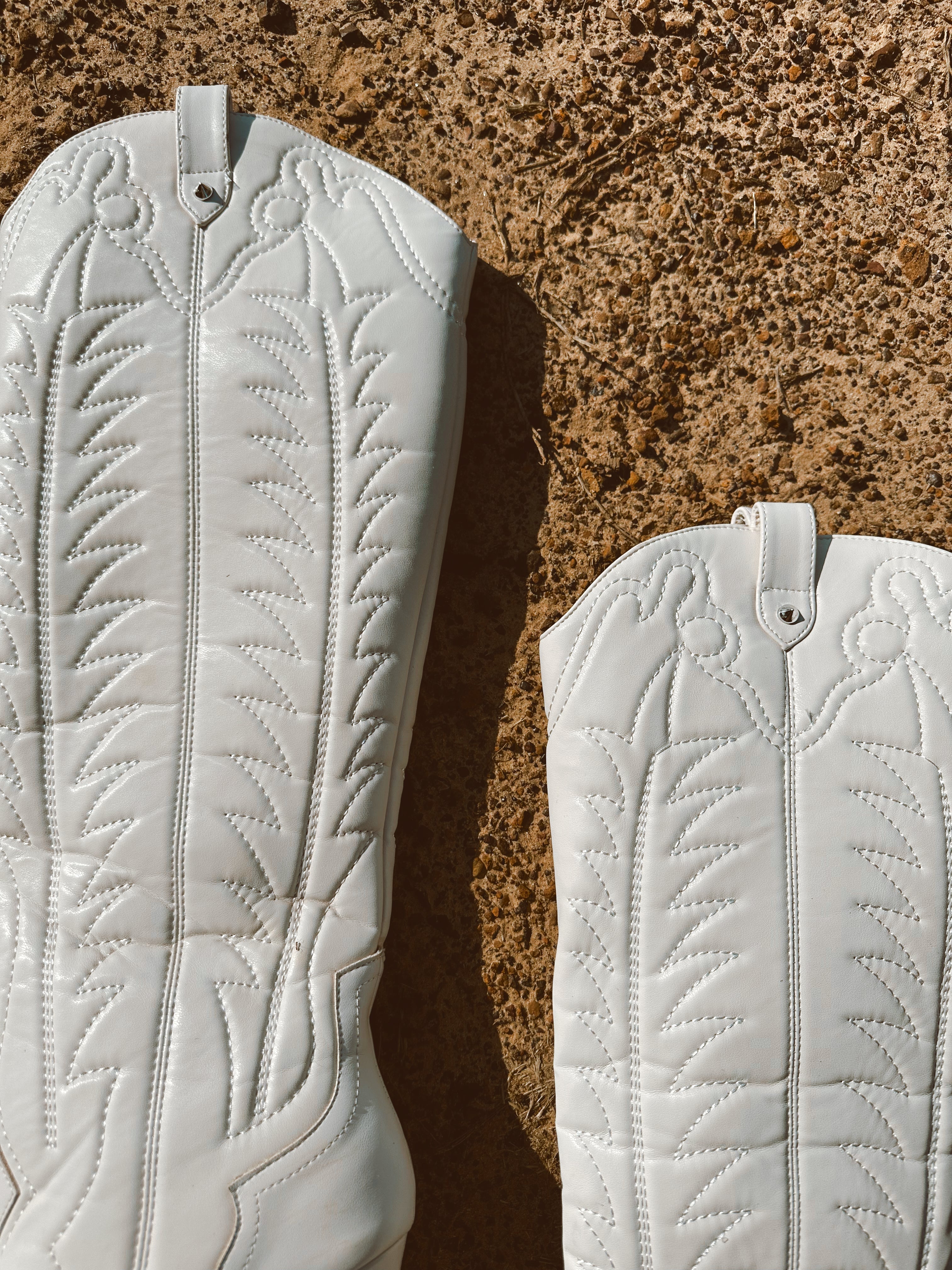 The High Call Boots - Cream