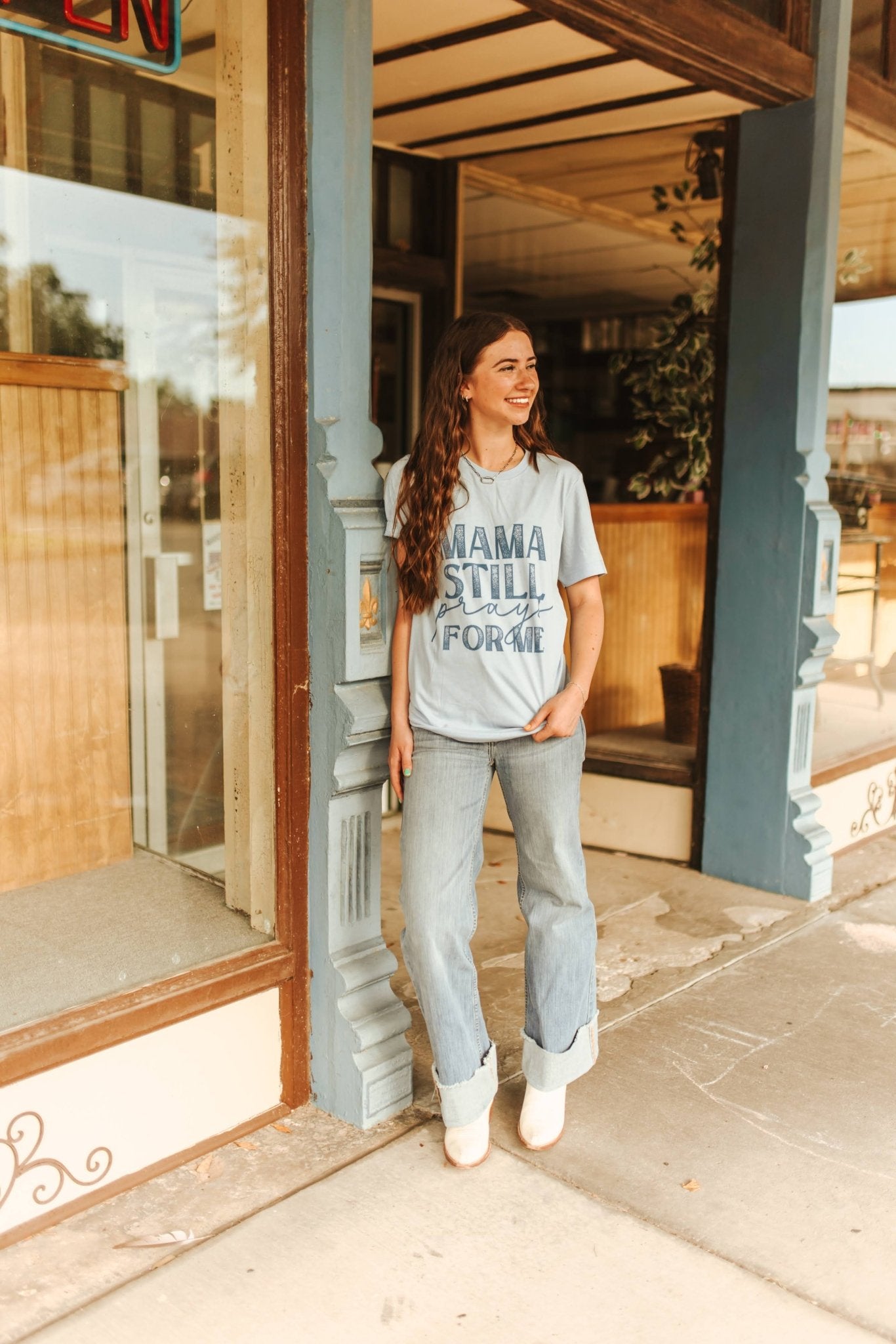 Mama Still Prays For Me Graphic Tee - PREORDER