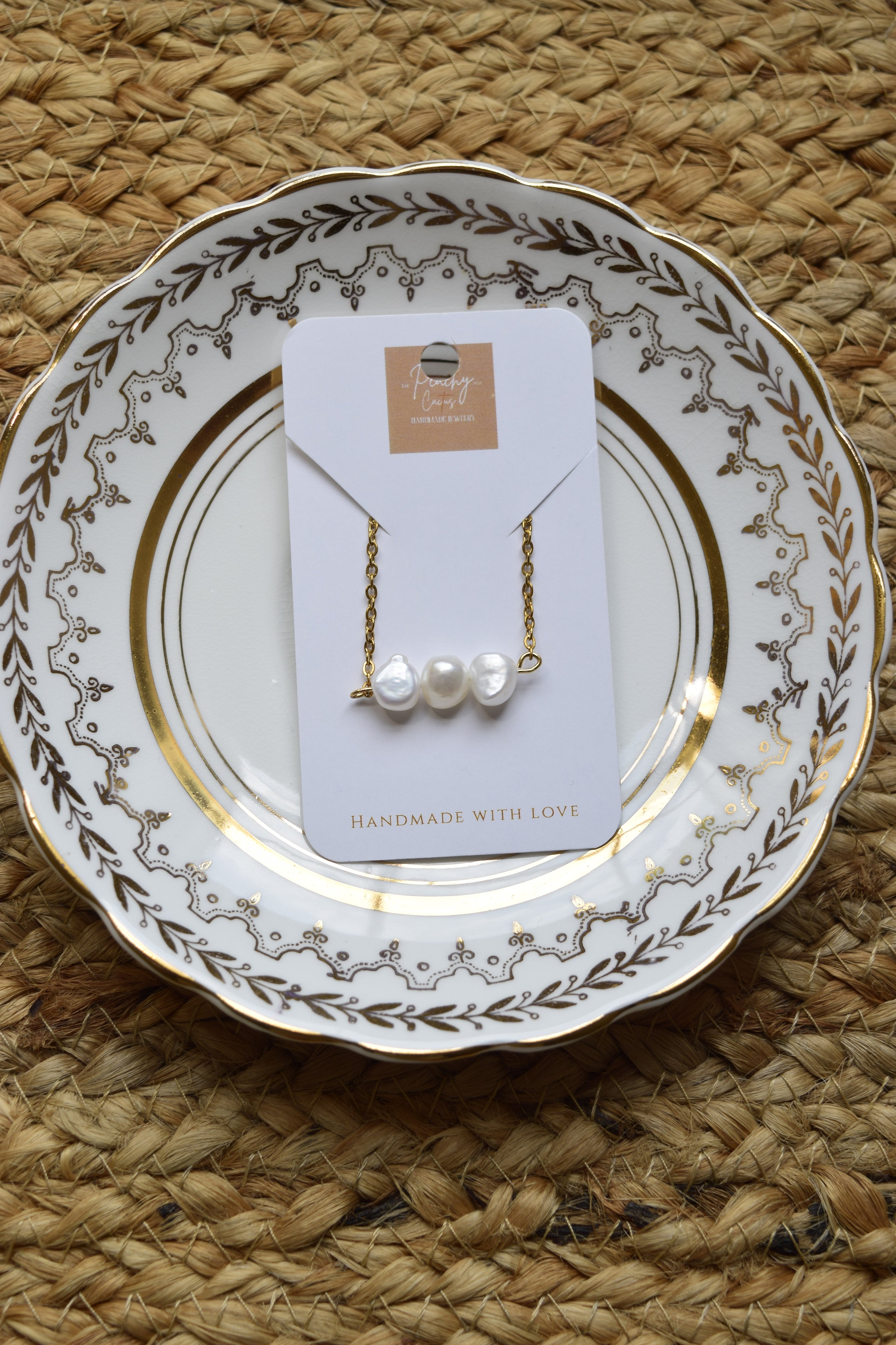 Pearly for you choker