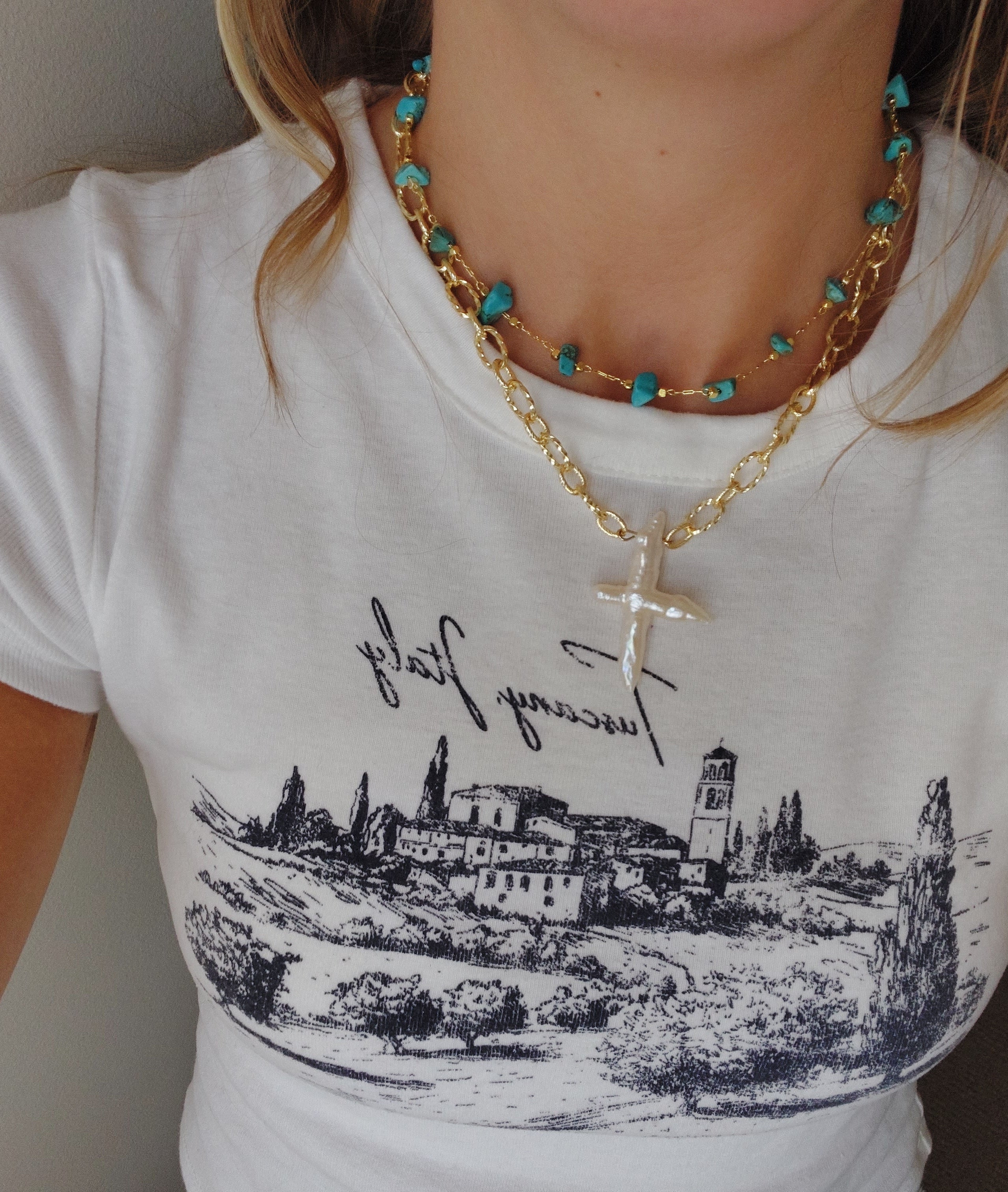 Jesus loves you necklace