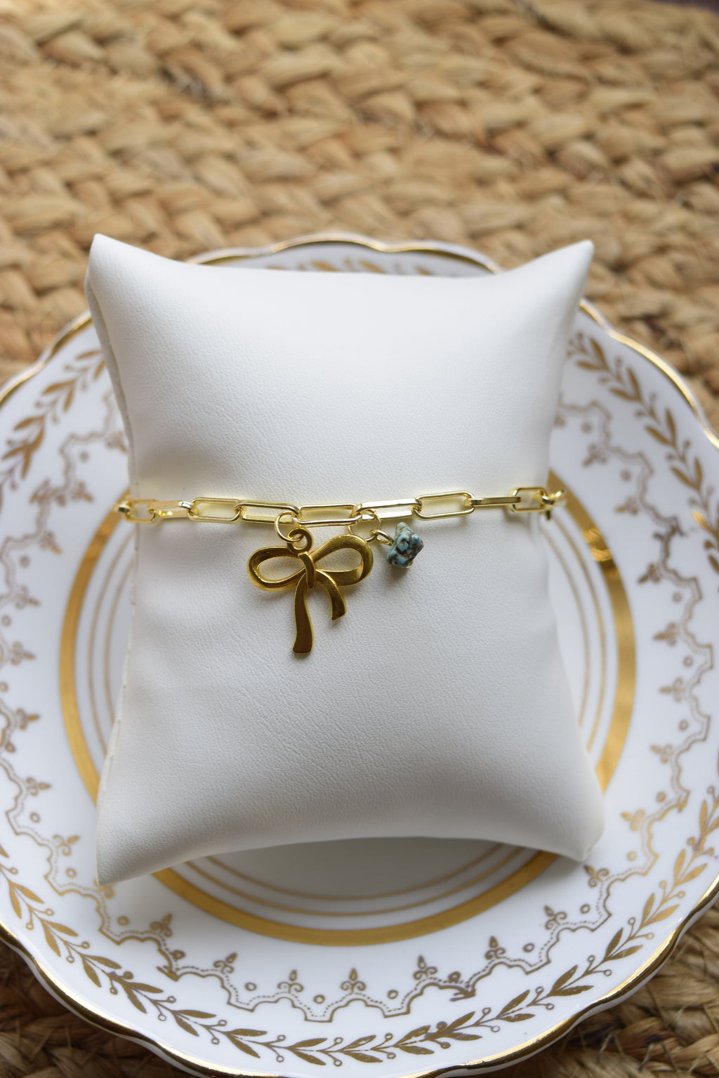 Cowgirls wear bows too bracelet