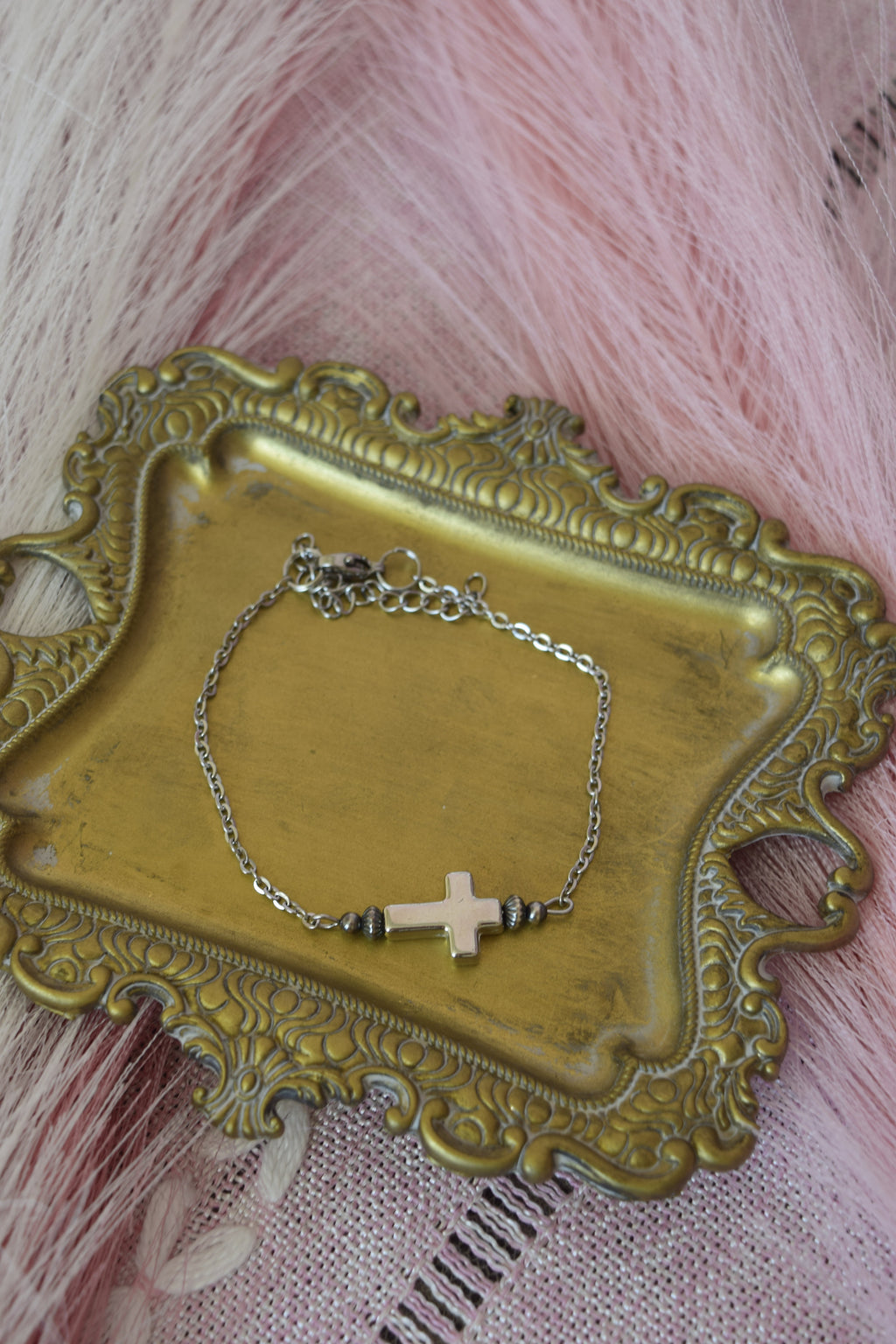 He loves you most bracelet