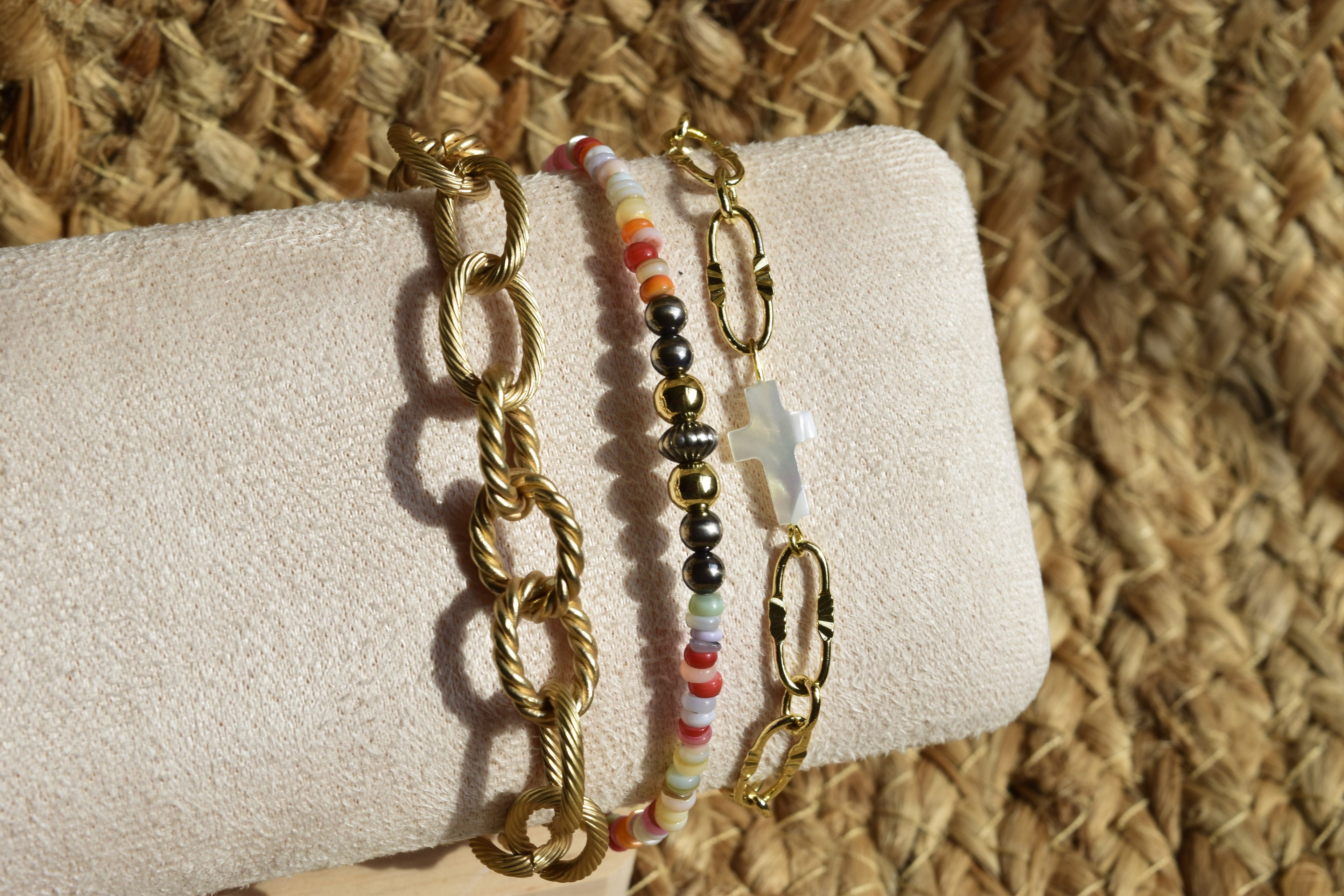 By His Grace bracelet in gold